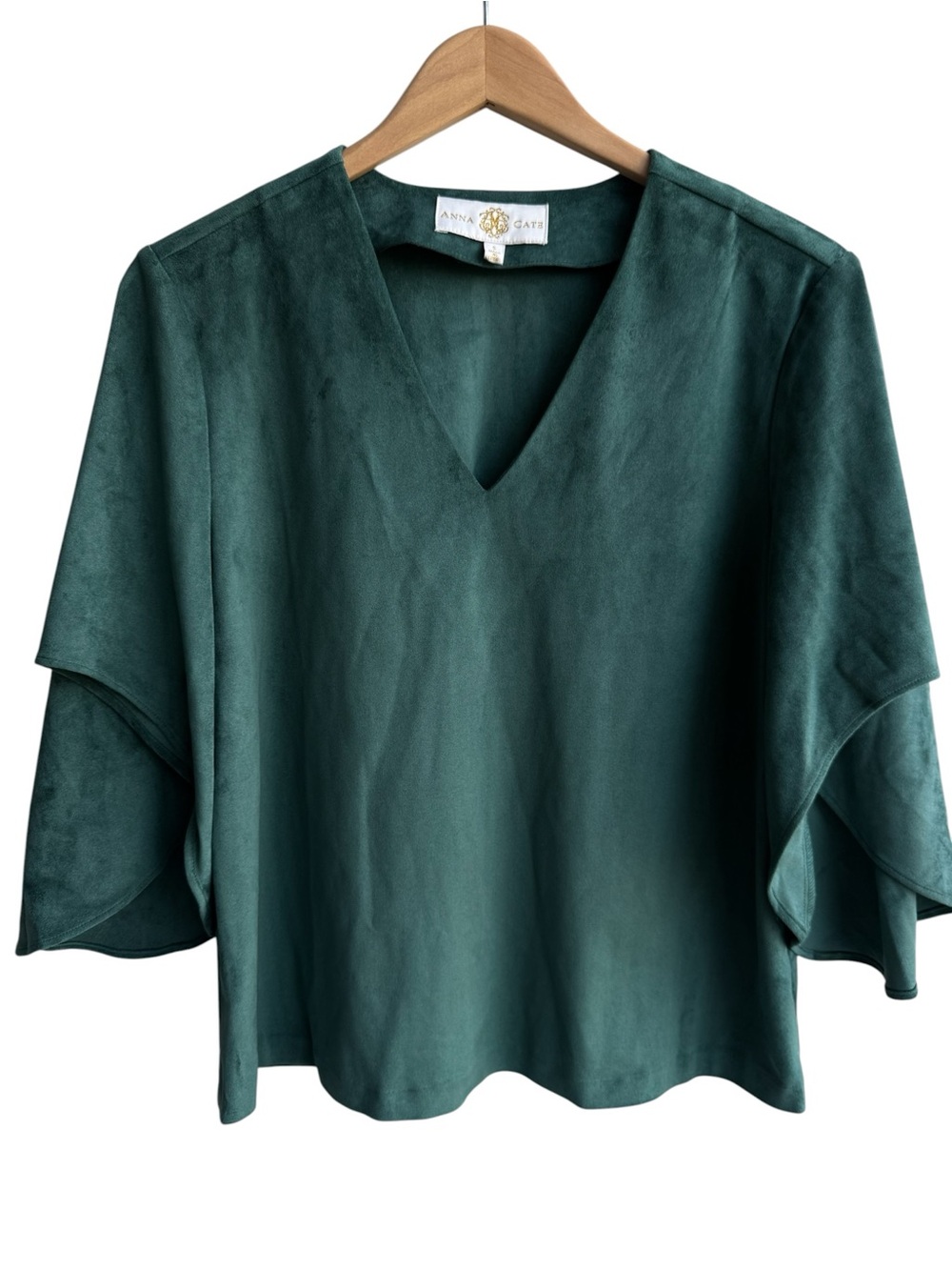 ANNA CATE Nina Faux Suede Top Emerald Green V-Neck Flowy Cape Sleeve Small